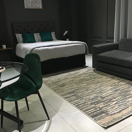 Black Rose Guesthouse Soweto Kültér fotó