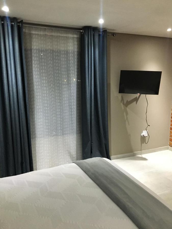 Black Rose Guesthouse Soweto Kültér fotó