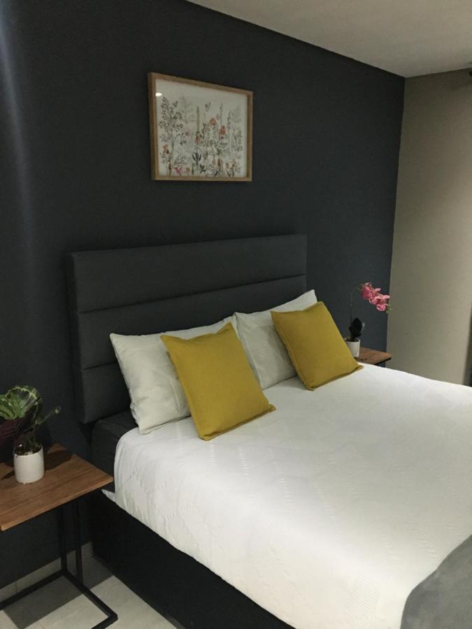 Black Rose Guesthouse Soweto Kültér fotó