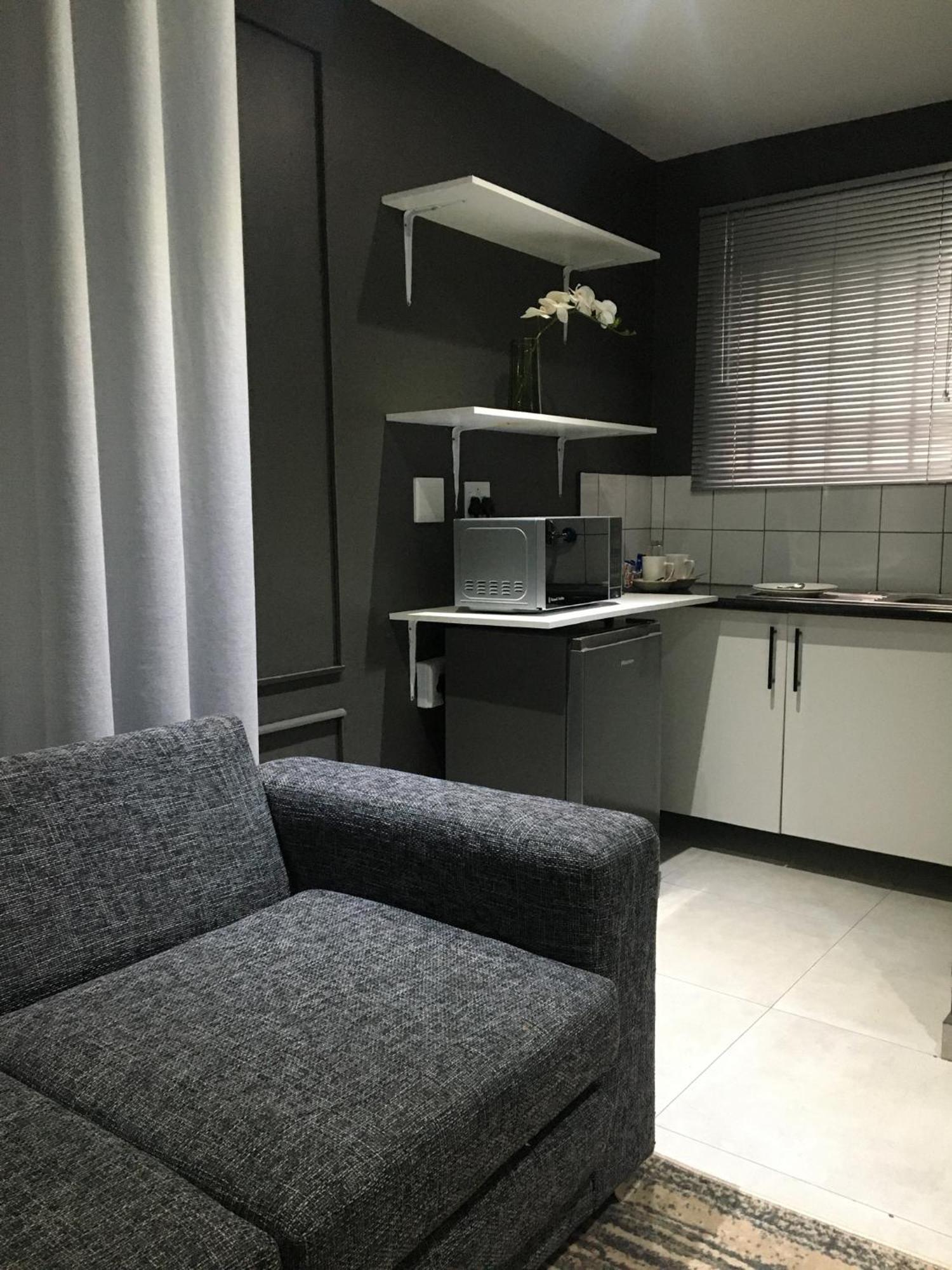 Black Rose Guesthouse Soweto Kültér fotó